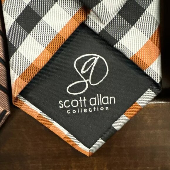 Lot Of 9 Luxury Silk Ties, Scott Allan, Saks Fifth Ave, Wolfmark, Vitorofolo - Picture 7 of 7